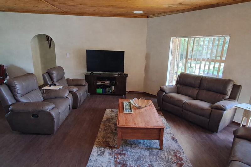 6 Bedroom Property for Sale in Universitas Ridge Free State